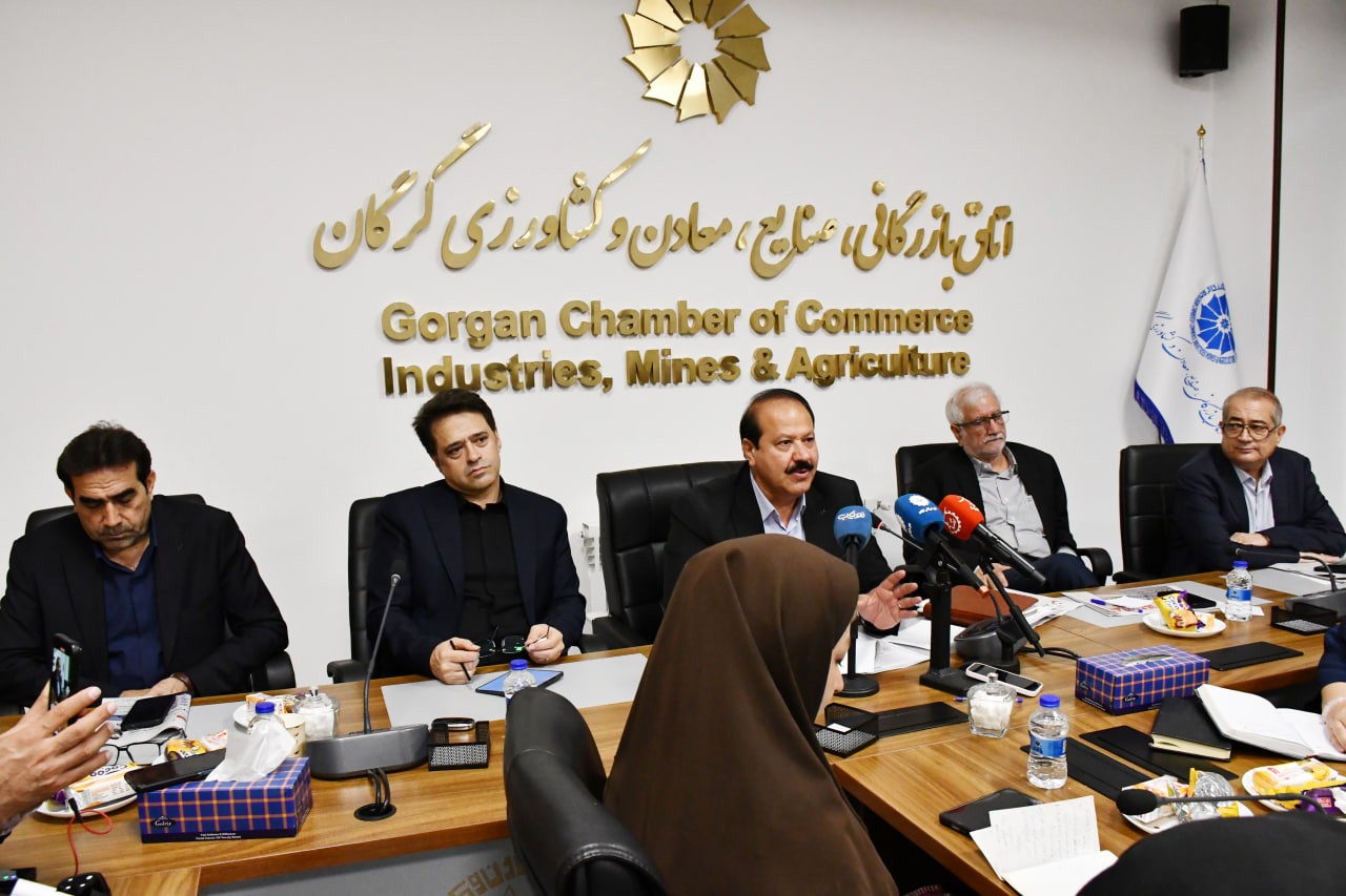 نشست خبری اعضای هیئت رئیسه اتاق بازرگانی گرگان با اصحاب رسانه