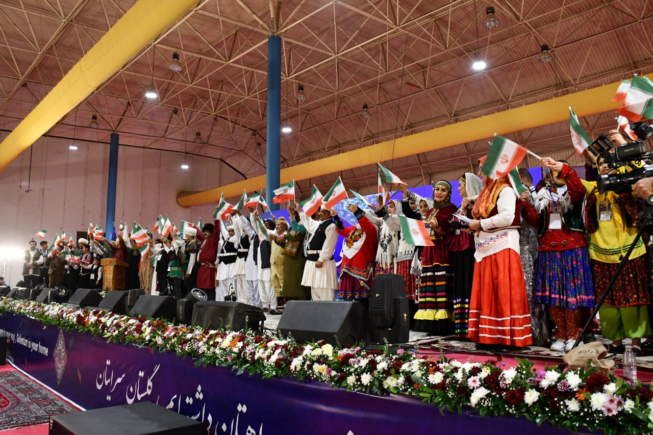 آیین افتتاحیه هفدهمین جشنواره فرهنگ و اقتصاد اقوام ایران‌زمین برگزار شد