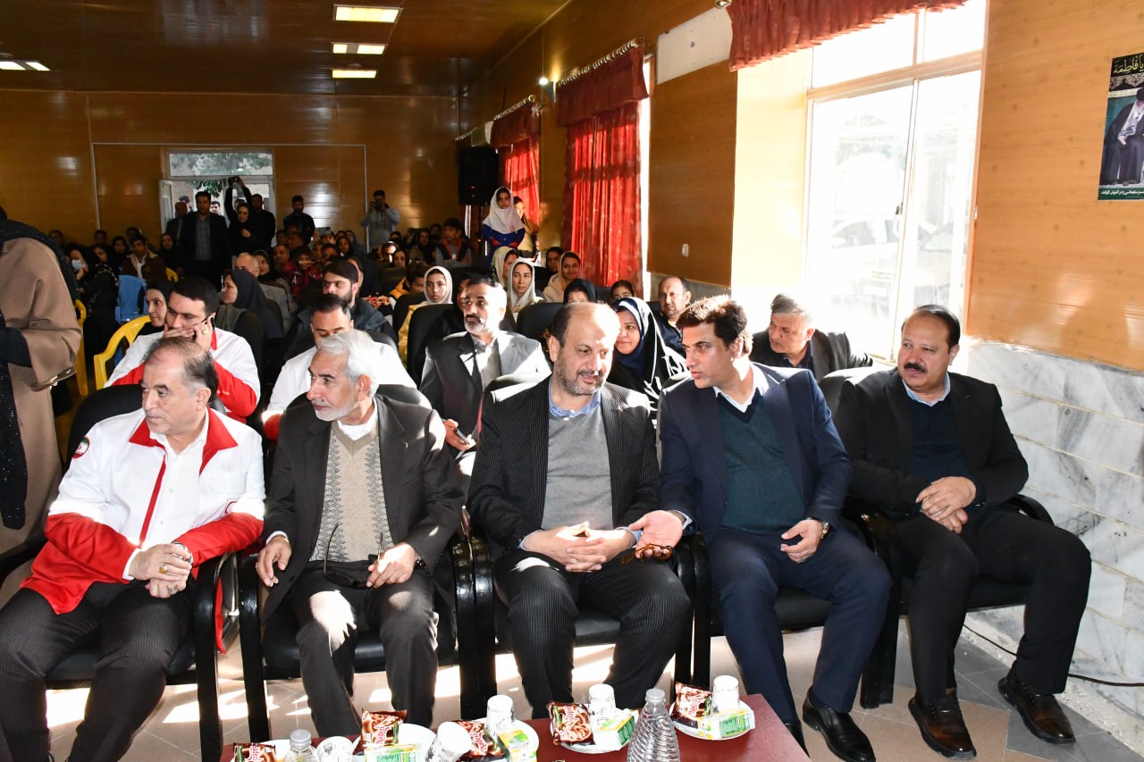 حضور رئیس اتاق بازرگانی گرگان در آیین واگذاری سمعک‌های اهدایی به مددجویان بهزیستی گلستان