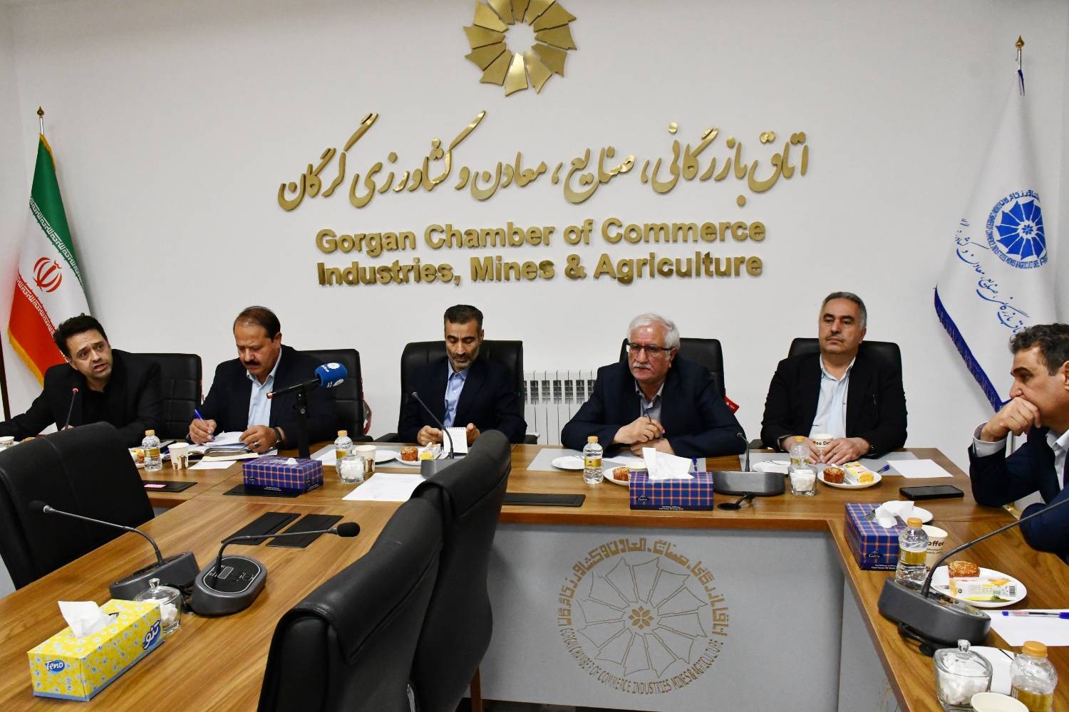 نشست هم‌اندیشی هیات نمایندگان اتاق بازرگانی گرگان با مدیرکل بازرسی گلستان