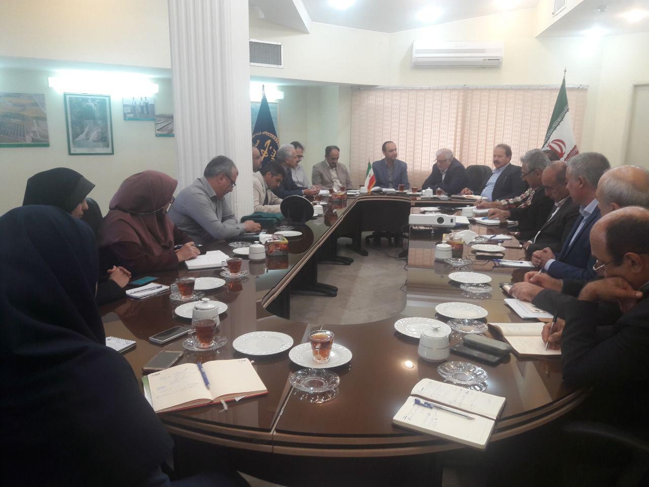 جلسه با محققین کشاورزی در مرکز تحقیقات کشاورزی استان گلستان