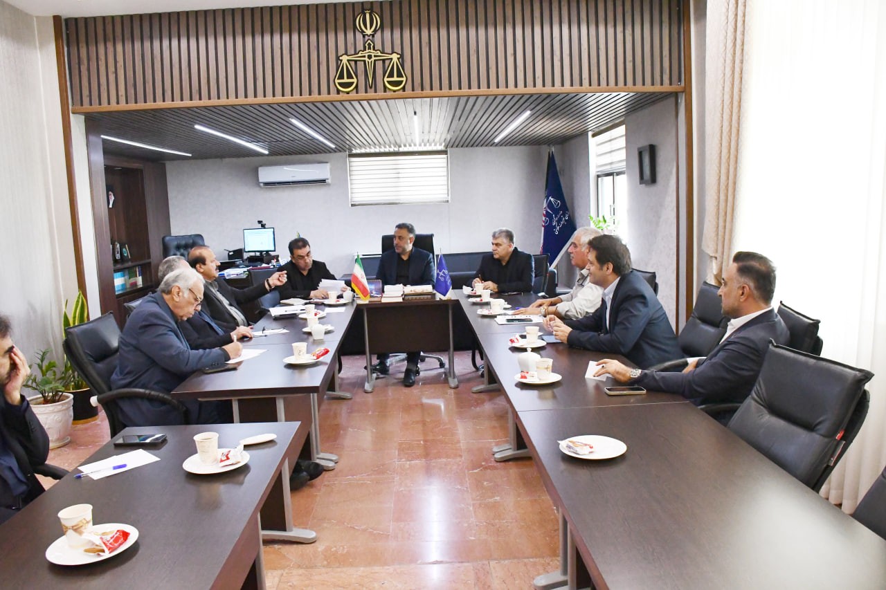 بررسی راهکارهای تسهیل کسب‌وکار در نشست مشترک اتاق گرگان و تعزیرات گلستان