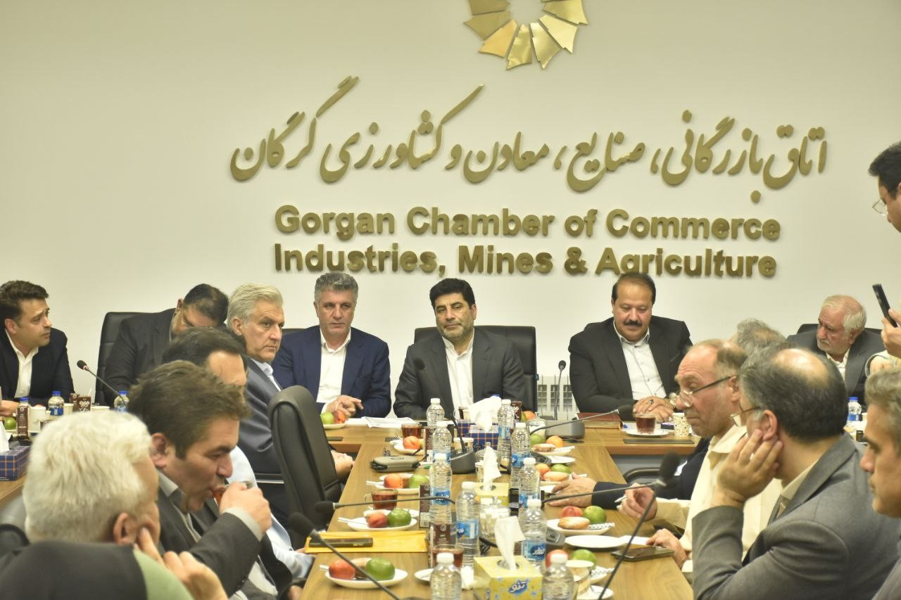 پنجمین جلسه کمیسیون کشاورزی اتاق بازرگانی، صنایع، معادن و کشاورزی گرگان در سال ۱۴۰۴ با حضور فتحی معاون برنامه ریزی و امور اقتصادی وزارت جهاد کشاورزی